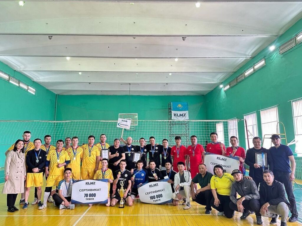 Вчера на КЛМЗ состоялся турнир по волейболу